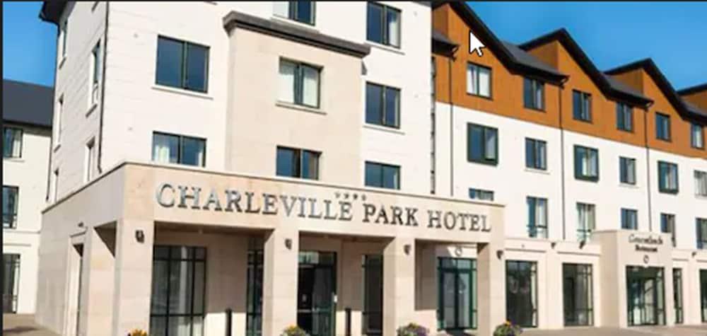 Charleville Park Hotel & Leisure Club Ireland Εξωτερικό φωτογραφία